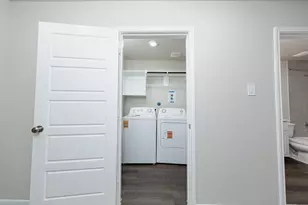 3842 Avalon Ln, Conroe, TX 77301 - Photo 13