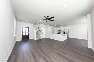 3842 Avalon Ln, Conroe, TX 77301 - Photo 3