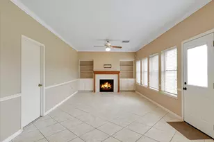 16423 Ash Point Ln, Sugar Land, TX 77498 - Photo 17