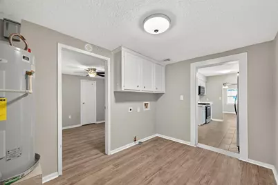 2313 35th Avenue N, Texas City, TX 77590 - Photo 13