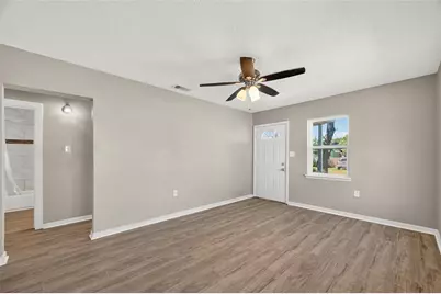 2313 35th Avenue N, Texas City, TX 77590 - Photo 7