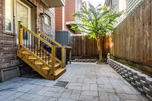 1611 W 23rd St, Houston, TX 77008 - Photo 3