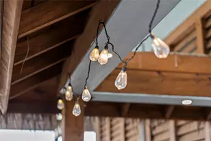 941 S Gateway, Crystal Beach, TX 77650 - Photo 37