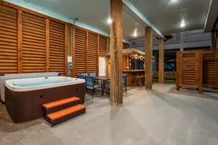 941 S Gateway, Crystal Beach, TX 77650 - Photo 3