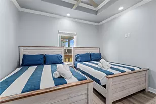 941 S Gateway, Crystal Beach, TX 77650 - Photo 21