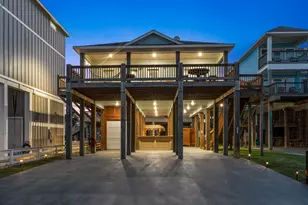 941 S Gateway, Crystal Beach, TX 77650 - Photo 1