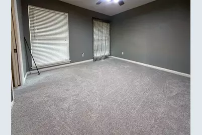 127 Begonia Street, Lake Jackson, TX 77566 - Photo 5
