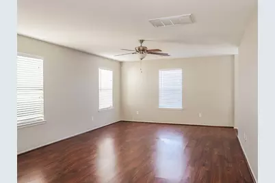 2110 Nichole Woods Drive, Houston, TX 77047 - Photo 3