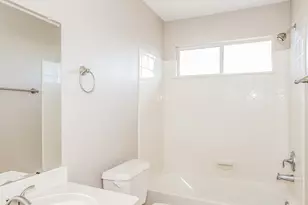 2110 Nichole Woods Dr, Houston, TX 77047 - Photo 17