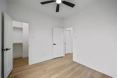 4804 Carmen Street #B, Houston, TX 77033 - Photo 17