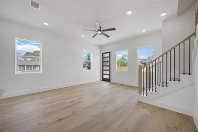 4804 Carmen Street #B, Houston, TX 77033 - Photo 7