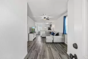 4827 Purple Wisteria Ln, Spring, TX 77373 - Photo 5