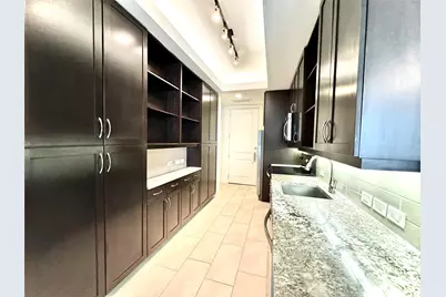 2303 Mid Ln Lane #836, Houston, TX 77027 - Photo 9