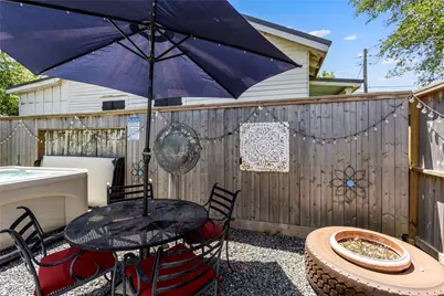 3327 Ursuline Street, Galveston, TX 77550 - Photo 37