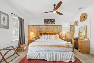 3327 Ursuline Street, Galveston, TX 77550 - Photo 19