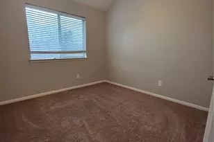 5226 Cottonwood Creek Ln, League City, TX 77573 - Photo 15