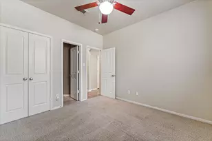 10 Seneca Pl, The Woodlands, TX 77382 - Photo 13