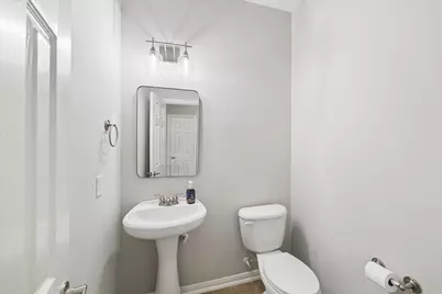 1432 W 24th Street, Houston, TX 77008 - Photo 5