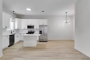 9707 Cargill St, Houston, TX 77029 - Photo 9