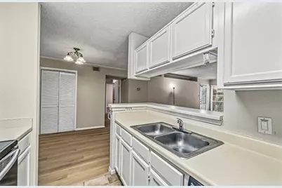 3770 Lovers Wood Lane #807, Houston, TX 77014 - Photo 17