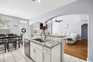429 Blossomwood Dr, League City, TX 77573 - Photo 9