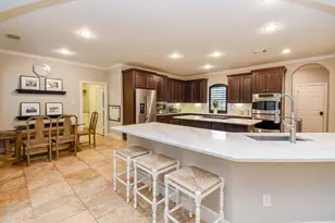 7606 Hampden Ct, Sugar Land, TX 77479 - Photo 15