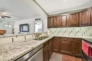 1311 Antoine Dr, Houston, TX 77055 - Photo 15