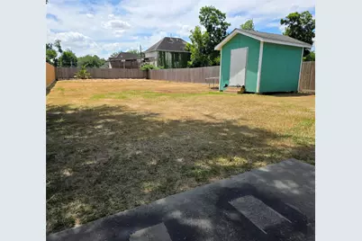 1036 Caperton Street, Houston, TX 77022 - Photo 17