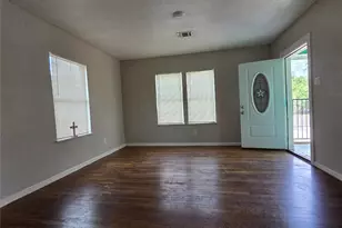 1036 Caperton St, Houston, TX 77022 - Photo 7