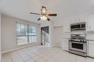 2021 Kingsdale Dr, Deer Park, TX 77536 - Photo 9