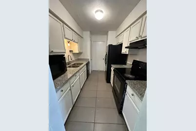 9797 Leawood Boulevard #601, Houston, TX 77099 - Photo 5