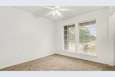 718 Fairfield Avenue, La Porte, TX 77571 - Photo 17