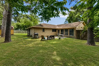 5705 Woodville Lane, Pearland, TX 77584 - Photo 23