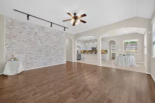 146 Kinnerly Peak Pl, Montgomery, TX 77316 - Photo 13