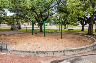 1818 Wheeler St, Houston, TX 77004 - Photo 35
