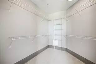 9870 Gaylord Dr, Houston, TX 77024 - Photo 17