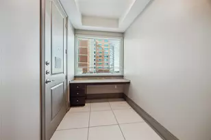 9870 Gaylord Dr, Houston, TX 77024 - Photo 5