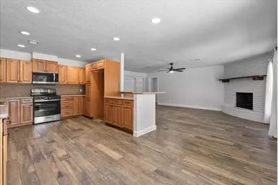 10624 N Morningview, Santa Fe, TX 77510 - Photo 9