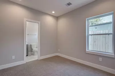 622 Janisch Road #D, Houston, TX 77018 - Photo 33