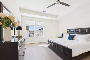 2304 Kolbe Cold Spgs Ln, Houston, TX 77055 - Photo 3