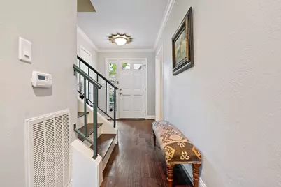 1126 Fountain View Drive #210, Houston, TX 77057 - Photo 3