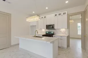 721 Doverside St, Houston, TX 77022 - Photo 7