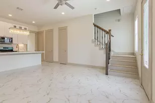 721 Doverside St, Houston, TX 77022 - Photo 7