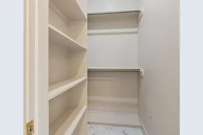 721 Doverside Street, Houston, TX 77022 - Photo 15