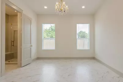 721 Doverside Street, Houston, TX 77022 - Photo 11