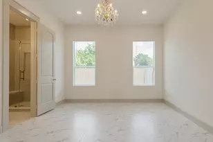 721 Doverside St, Houston, TX 77022 - Photo 11