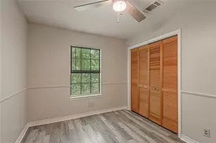 610 Normal Park Dr, Huntsville, TX 77320 - Photo 17