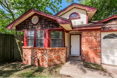 610 Normal Park Drive #A, Huntsville, TX 77320 - Photo 3