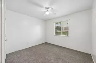 7430 Bahia Ln, Houston, TX 77489 - Photo 7