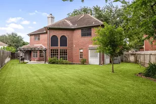 14218 Scarborough Fair St, Houston, TX 77077 - Photo 29